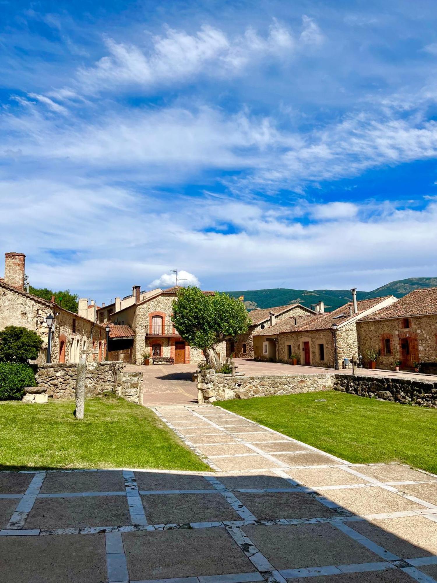 منزل الضيف Saltus Alvus, Espectacular Conjunto Rural En Sotosalbos, 10Min De Segovia المظهر الخارجي الصورة